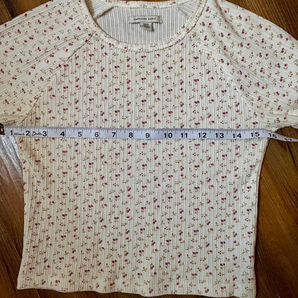 American Eagle Floral Baby Tee Size S - Picture 5 of 6